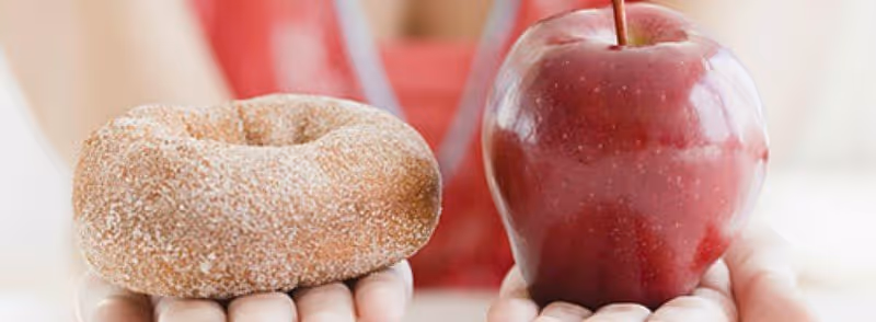 extrinsic and intrinsic sugars effect on dental health.